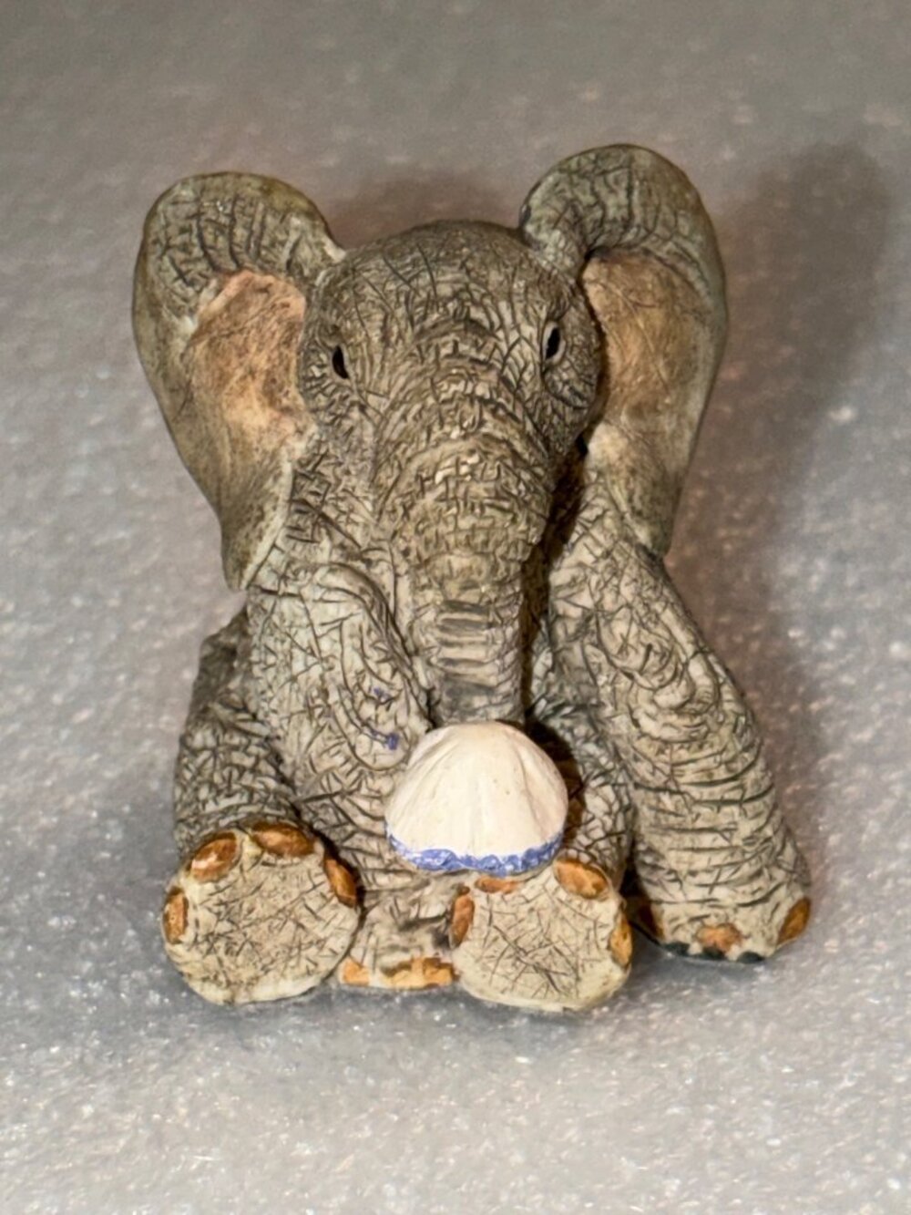 Tuskers Elephant Figurine Set Hand Painted Resin Collectibles 5pc Made In China
